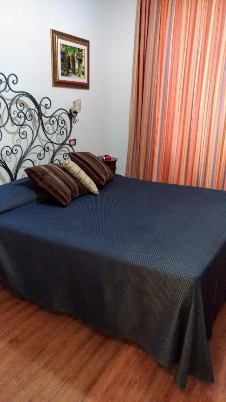 Nicolas Inn Рим Екстериор снимка